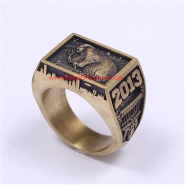 2013 MIT College Graduate Ring, 2013 MIT Grad Rat ring, Custom MIT Class Ring